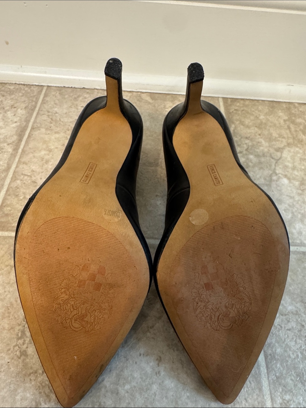 Vince Camuto Black Pointed-Toe Leather Pumps - Picture 3 of 5